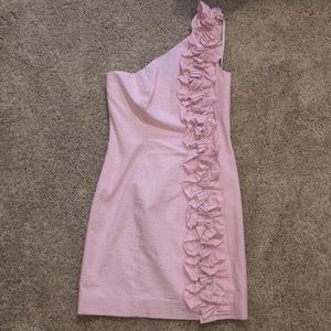 Lilly Pulitzer 1 shoulder seersucker dress
